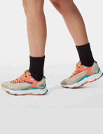 The North Face Women's Shoes Vectiv Taraval Futurelight Graval Corsal Sunrise