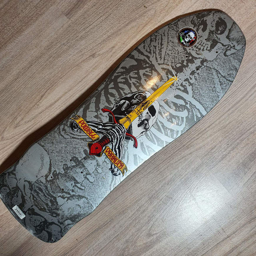 Tavola Skate Old School Powell Peralta Geegah Skull & Sword 9.75"