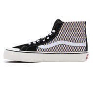 Scarpa SK8-HI Decon VR3 Mami Wata creama Vans