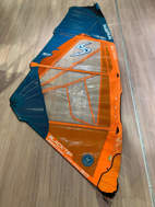 Vela windsurf usata Blacktip Legacy 5.0 mt Simmer Style