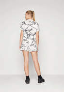 Picture of Pantaloncino Class Pathfinder Belted Bianco con Coyote da Donna The North Face