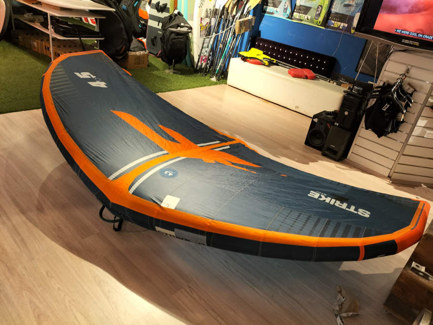 Picture of Wing  F-One  Strike V2 4.5
